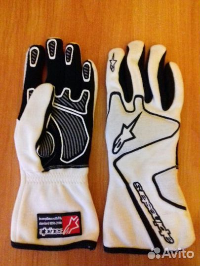 Перчатки для автоспорта FIA