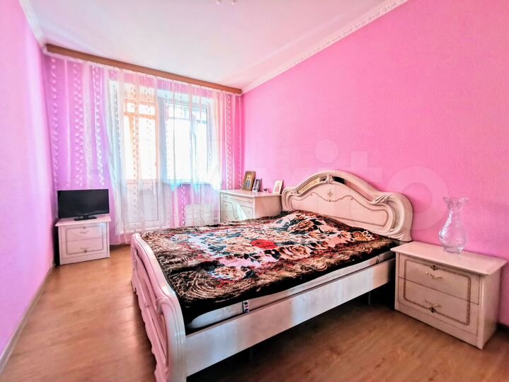 4-к. квартира, 74 м², 3/14 эт.