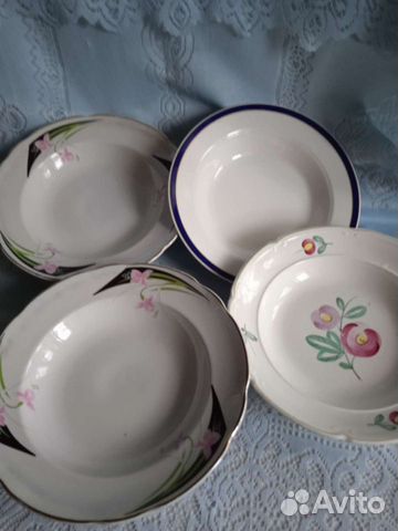 Тарелки разные