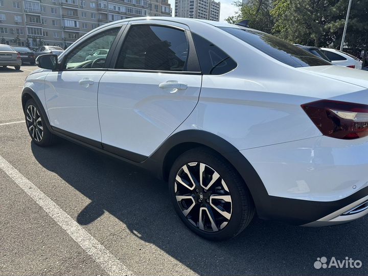 LADA Vesta Cross 1.6 МТ, 2024, 19 000 км