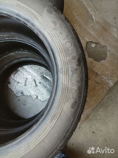 Yokohama Bluearth ES32 205/55 R16 V