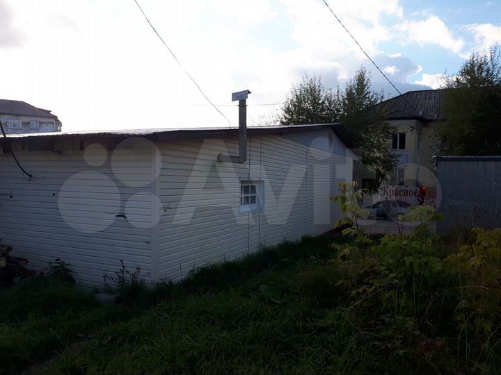 Продам торговое помещение 209.8 кв.м