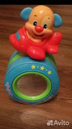 Щеннк на мячике 