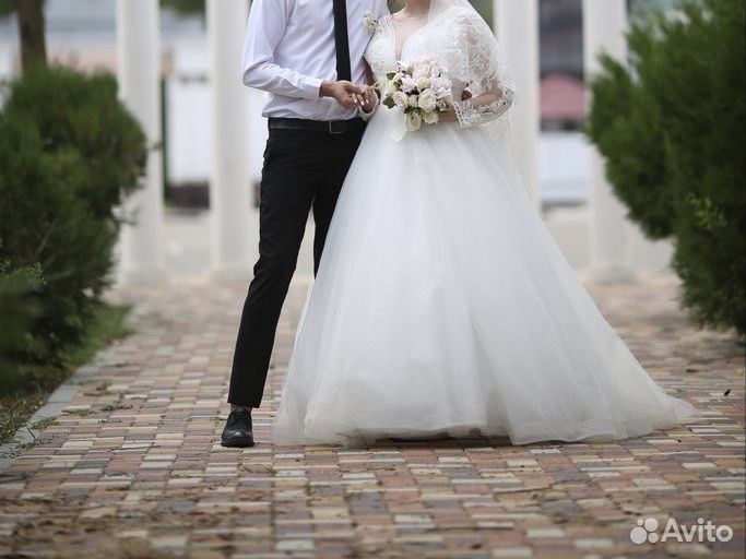 Платье свадебное