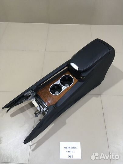 Центральная консоль Mercedes GL W164