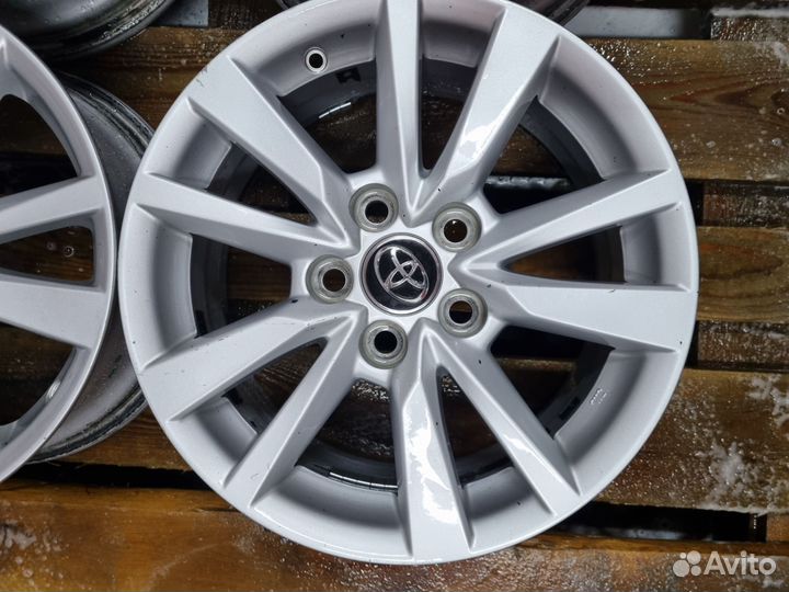 Оригинальные литые диски Toyota
