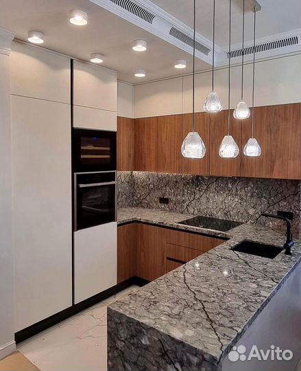 Кухонные гарнитуры