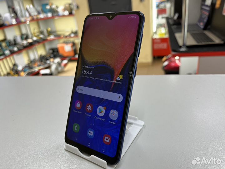 Samsung Galaxy A10, 2/32 ГБ