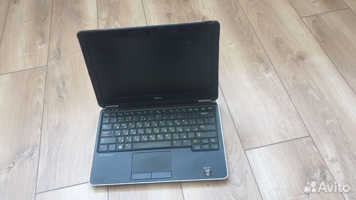 Нетбук dell Latitude e7240