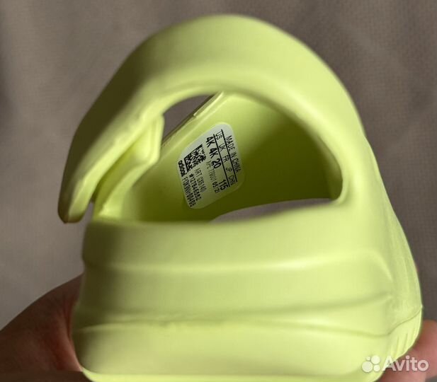 Детские Yeezy slide glow green 4k