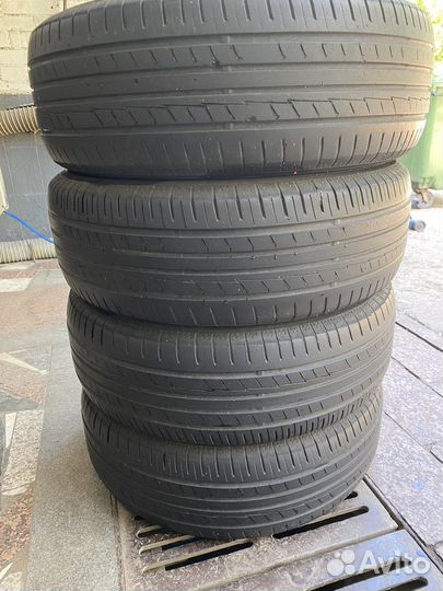 Yokohama BluEarth AE50 215/65 R16