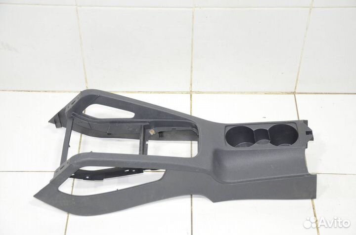 Консоль между сидений Volkswagen Golf 1K1 1.6 2006