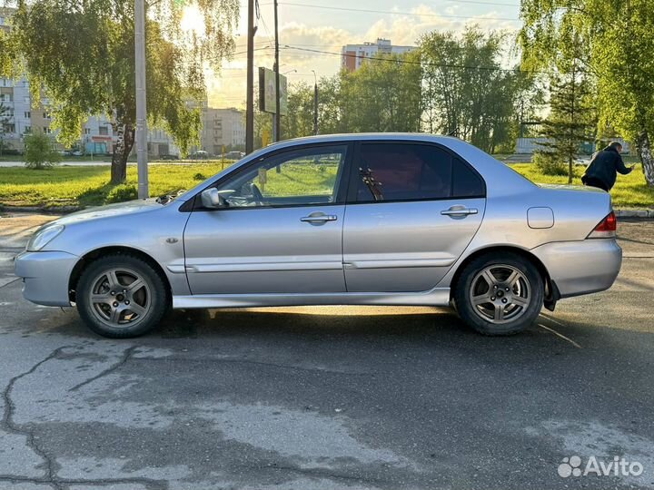 Mitsubishi Lancer 1.6 МТ, 2005, 239 000 км