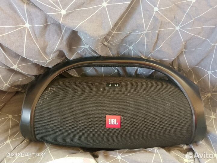 Колонка jbl boombox