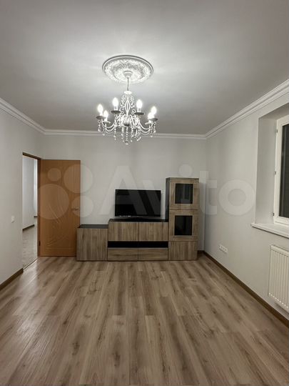 2-к. квартира, 67,2 м², 18/25 эт.