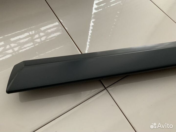 Молдинг двери правой задней Volvo S60 Оригинал нов