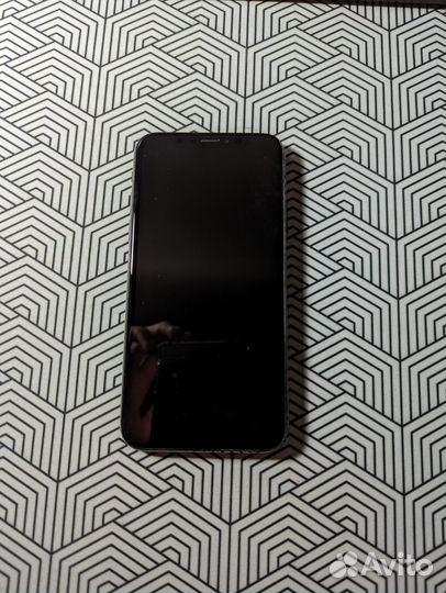 iPhone X, 64 ГБ