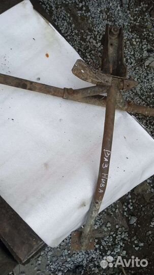 Фаркоп на ниву 2121