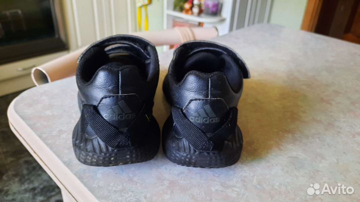 Кроссовкиadidas