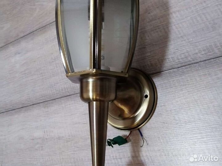 Светильник уличный настенный бу