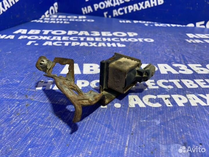 Клапан электромагнитный Bmw E39 седан 1999