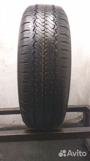 Nexen Classe Premiere 671 215/70 R16 T