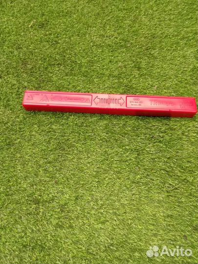 Знак аварийной остановки Audi A4 8K2 caga 2010