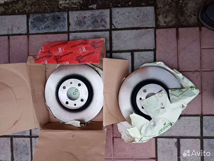 Опора, стойки