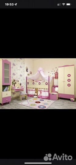 Детский туалетный столик