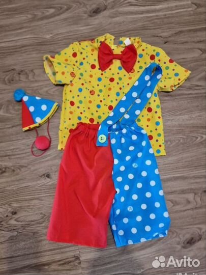 Канавальные новогние костюмы