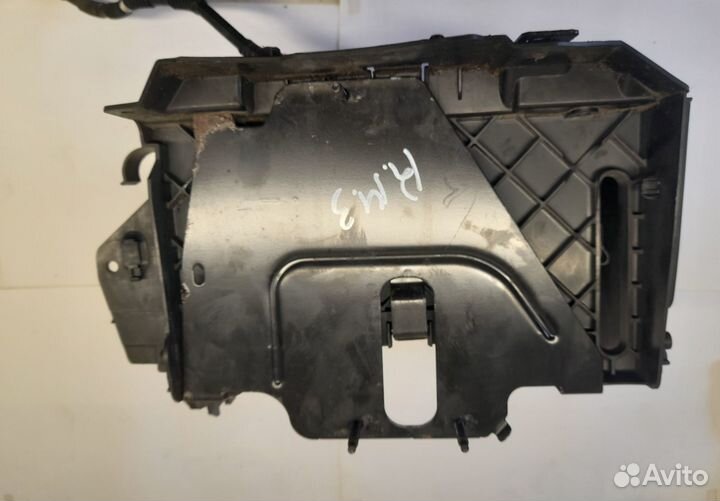 Корпус акб Renault Megane 3