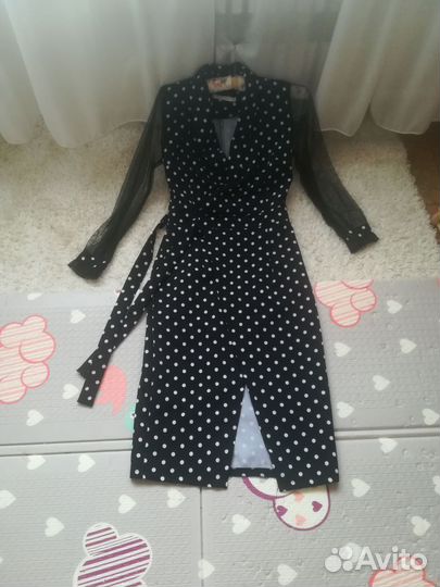 Платье в горох на запах 42 44 Бронь
