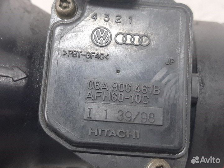 Расходомер воздуха (дмрв) для Audi A3 8L