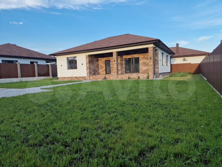 Дом 160 м² на участке 7,5 сот.