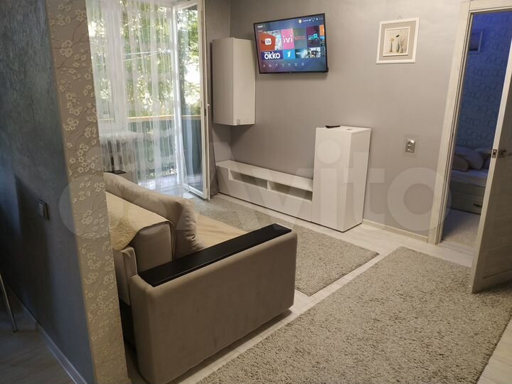 2-к. квартира, 42 м², 2/4 эт.