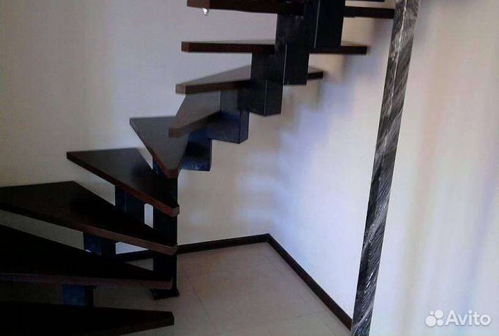 Лестница металлическая