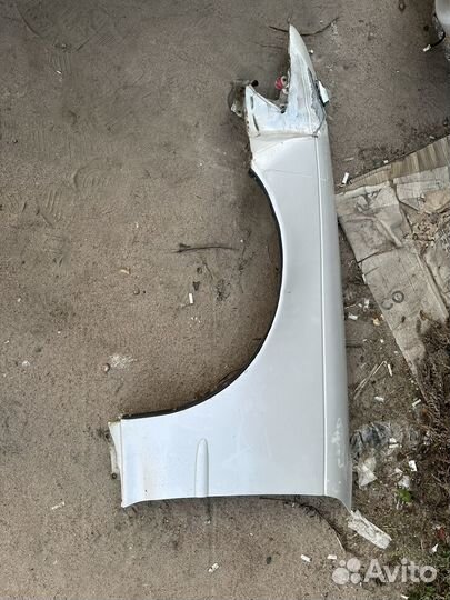 Крыло переднее левое Toyota mark 2 JX90