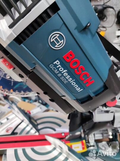 Пила Bosch GCM 8 SDE