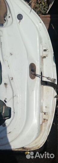 Дверь передняя левая Renault Megane1