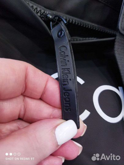 Сумка спортивная дорожная Calvin Klein новая