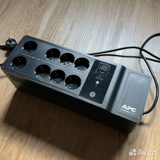 Ибп apc SMART ups 850