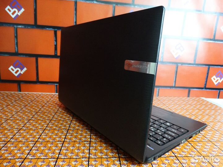 Ноутбук PB i3-1gen/Radeon 512mb/4 RAM/240 GB SSD