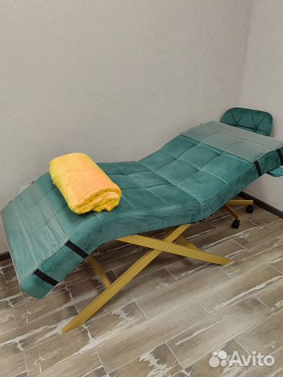 Кушетка для наращивания ресниц