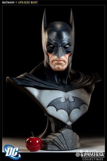 Sideshow Batman Life Size Bust 1/1