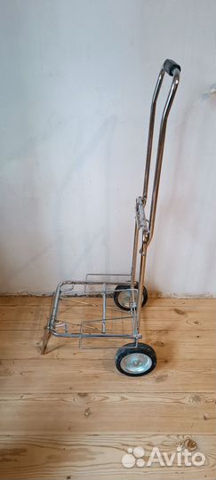 Хозяйственная тележка