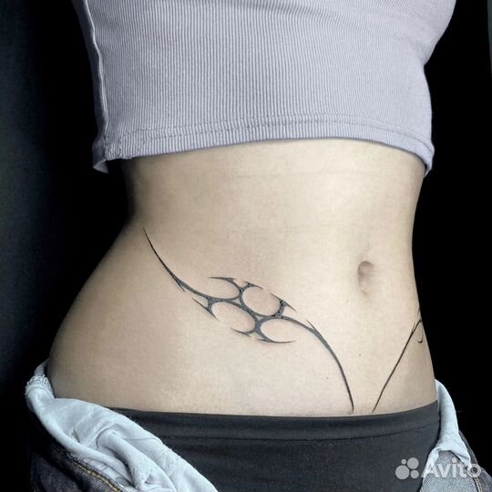 Тату-мастер