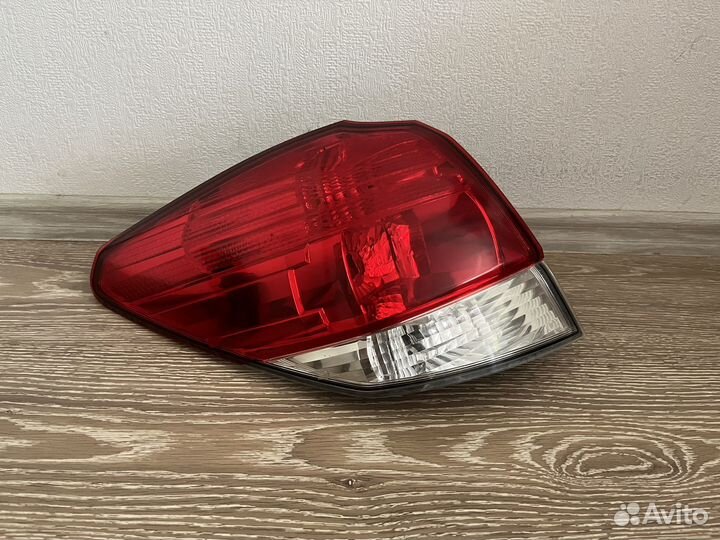 Фонари Субару Аутбек 2011 BR