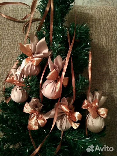 Елочные игрушки, ручная работа