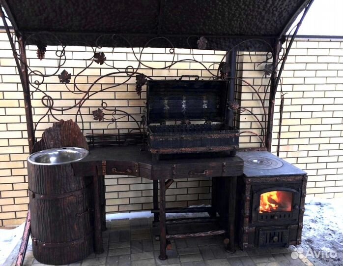 Мангал под ключ с казаном,кованый мангал с крышей
