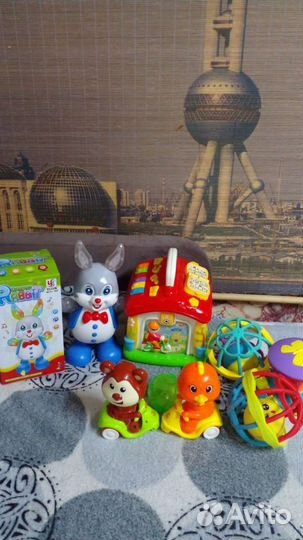 Развивающие игрушки пакетом